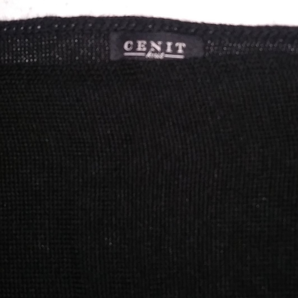 Genit - Picture 3 of 6